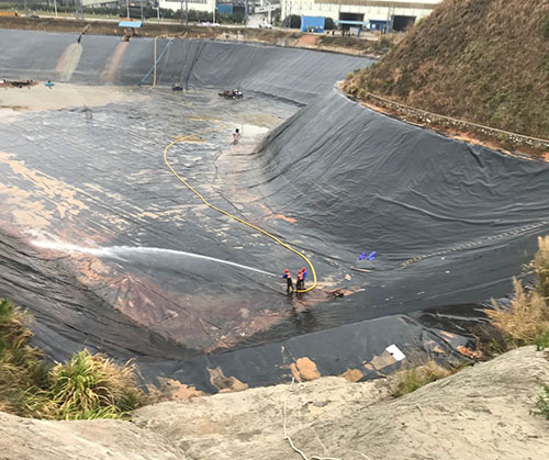 大足废水池清理